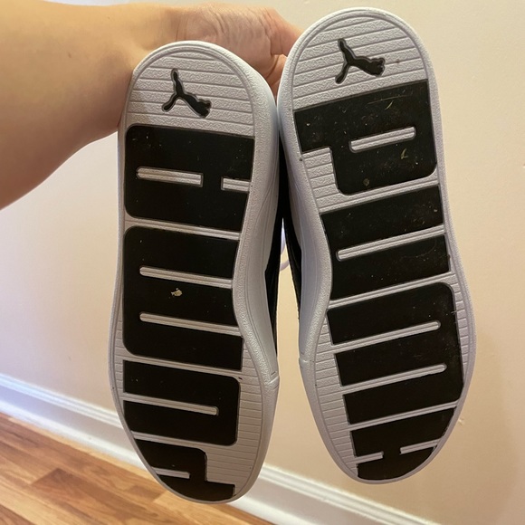 Puma Fashion Sneaker NWOT - Picture 4 of 4